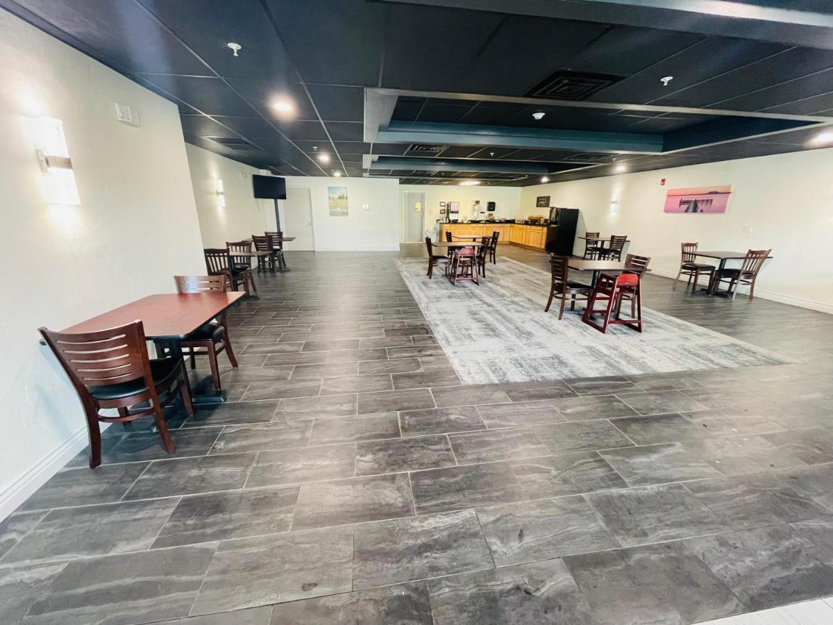 Fairbridge Inn & Suites Cuero Dış mekan fotoğraf