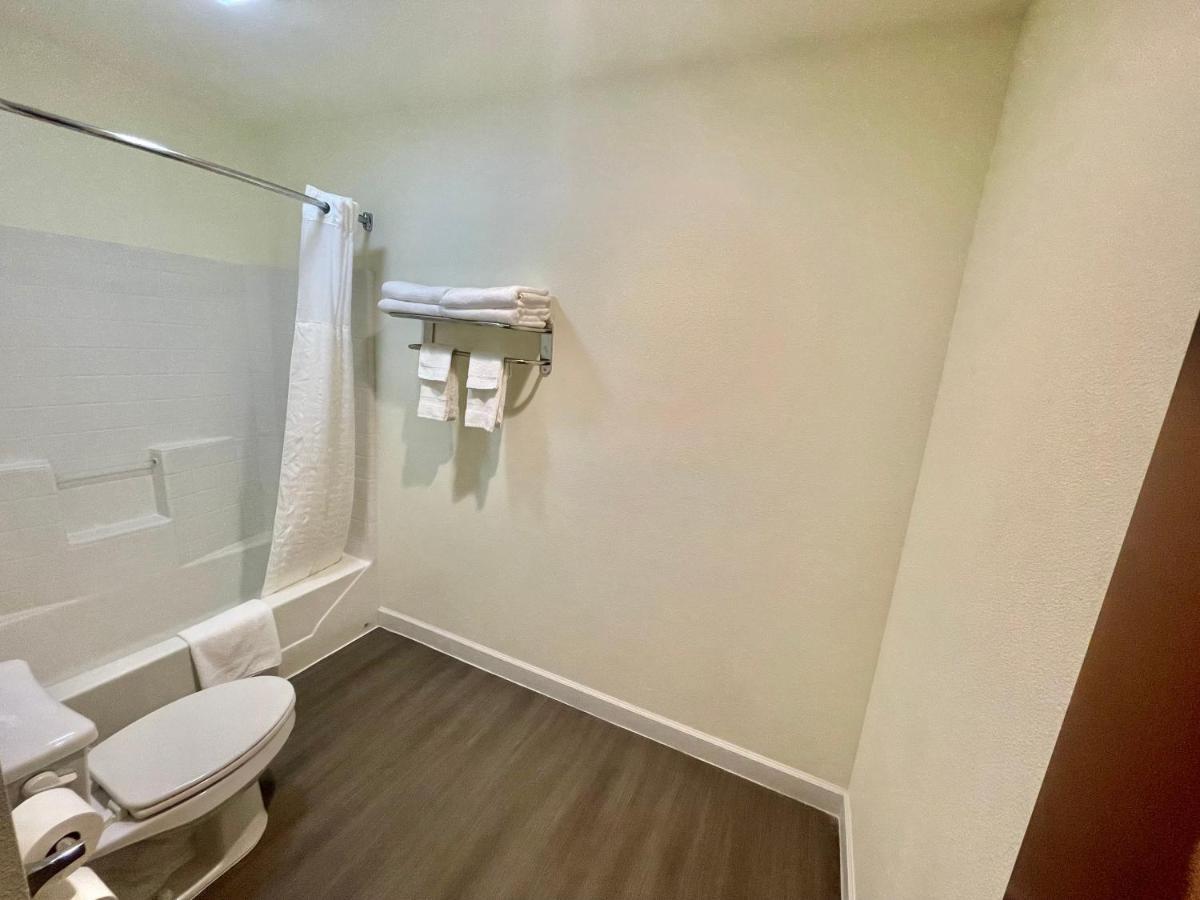 Fairbridge Inn & Suites Cuero Dış mekan fotoğraf
